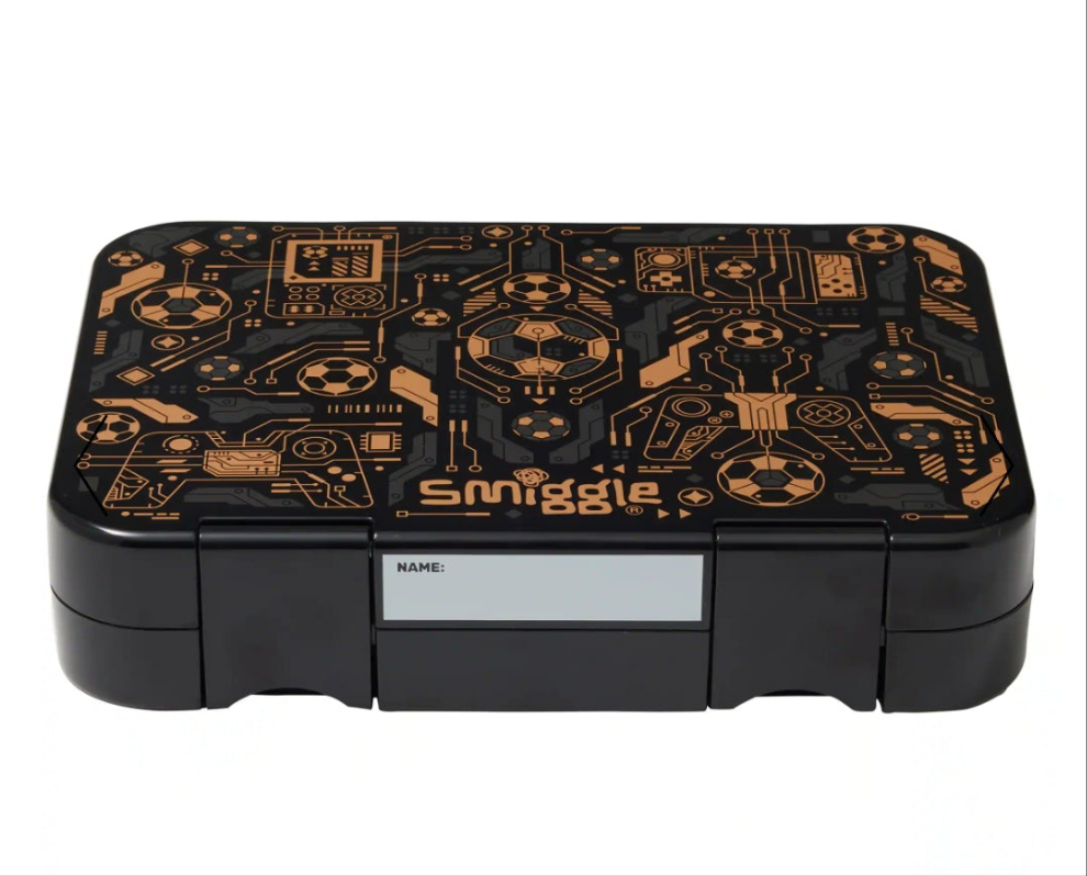 Smiggle Football Design Lunch Box 21x15x4.5