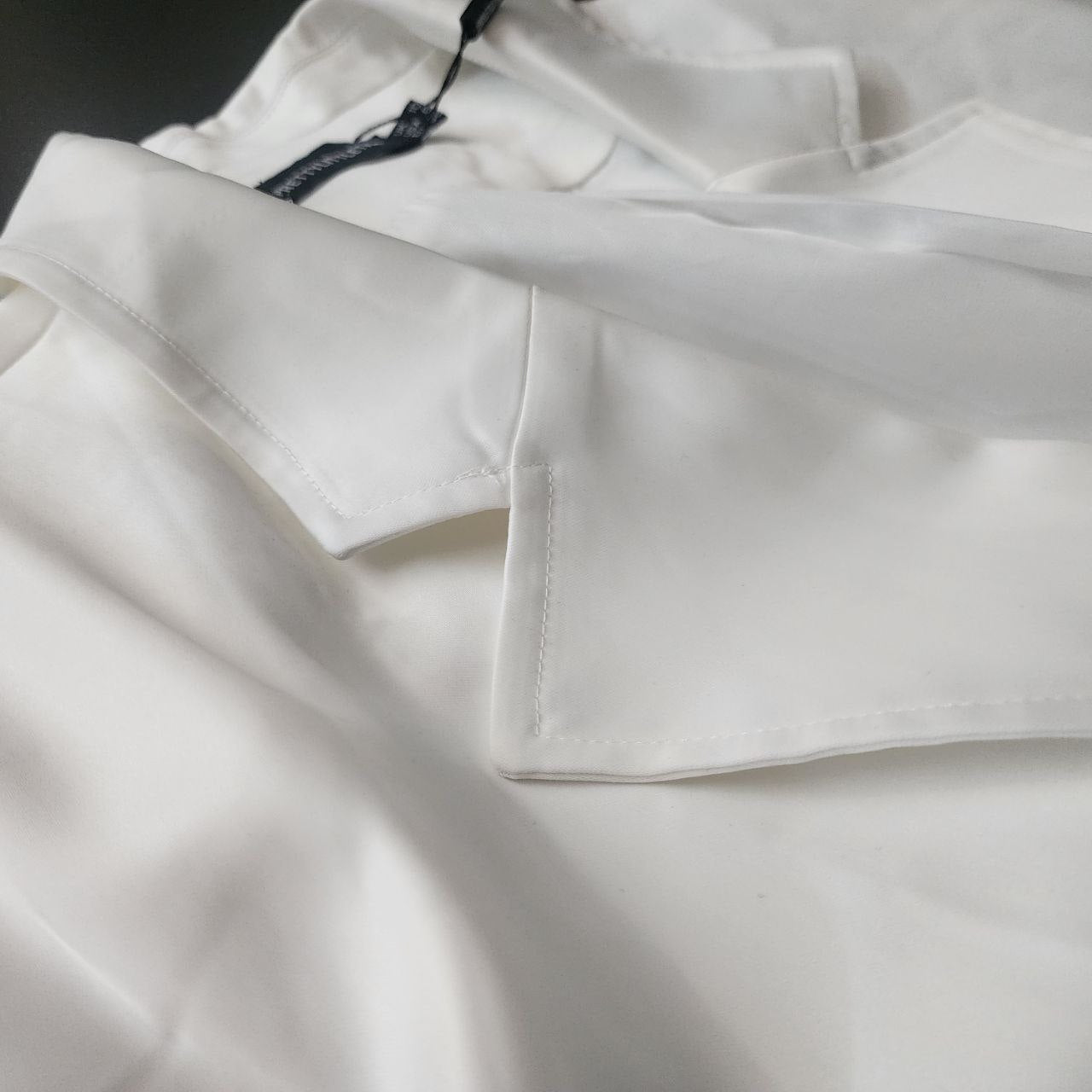 Blazer Button OverSized For Women Brand:PrettyLittleThing Size S