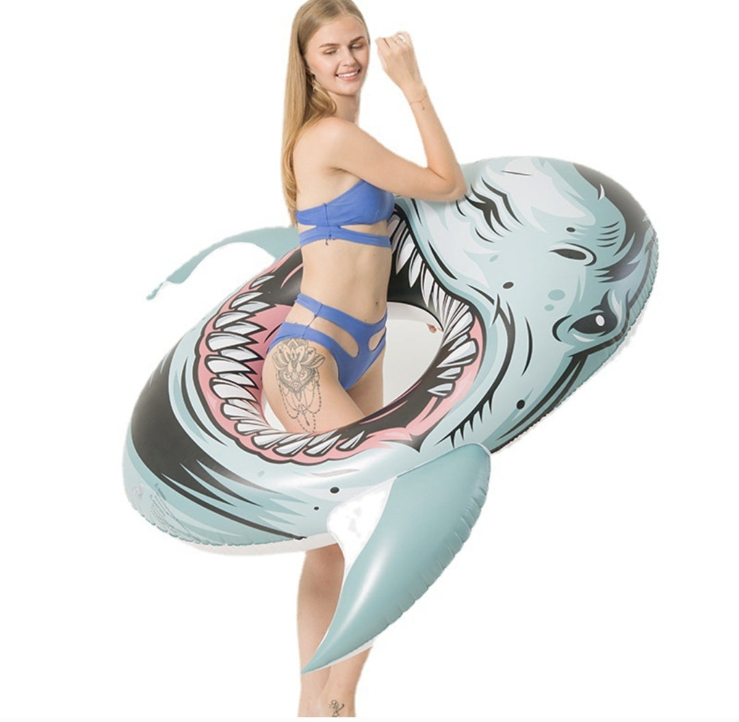Shark pool float