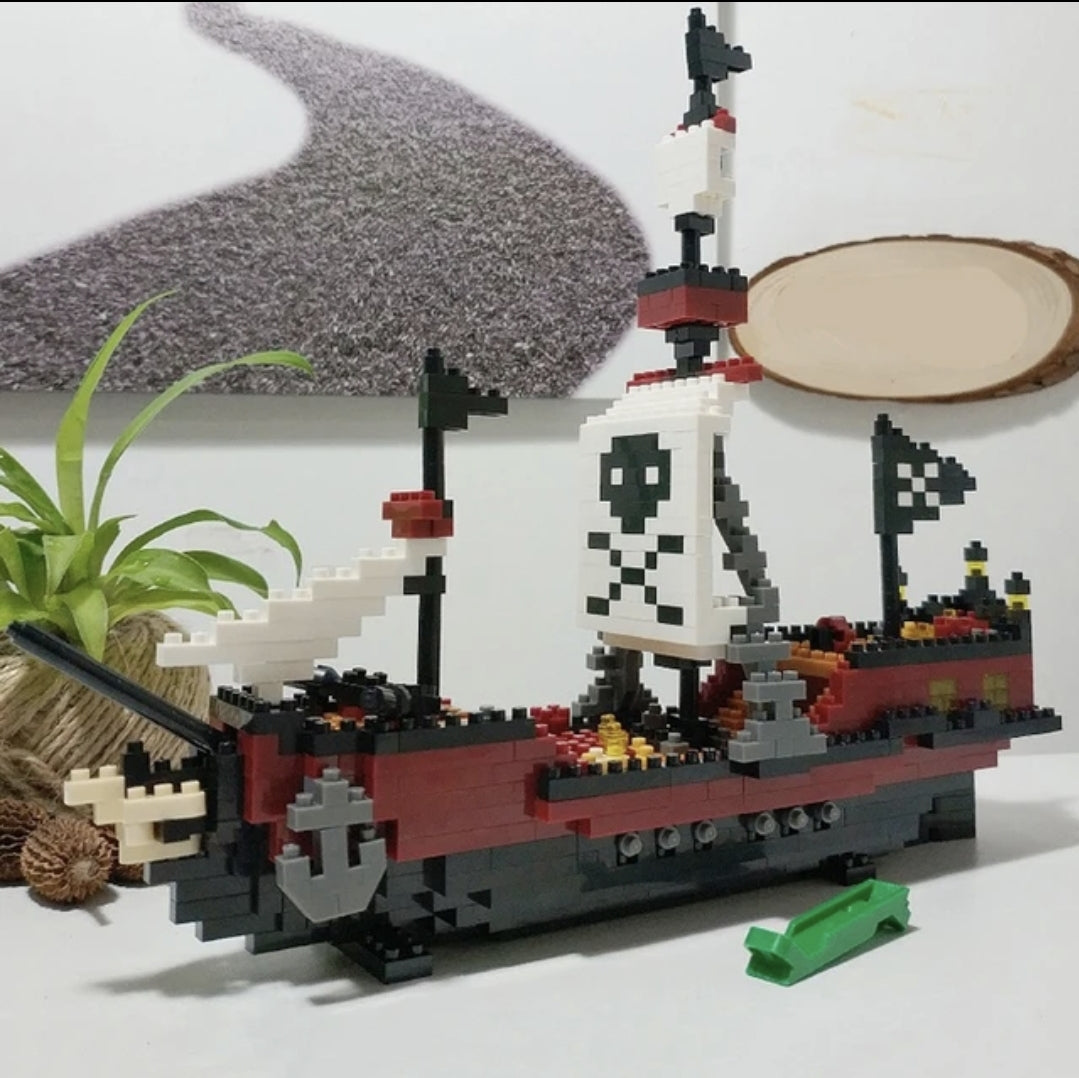 Caribbean Pirate Ship Skull Flag Sailer Attack Boat Model . Building blocks