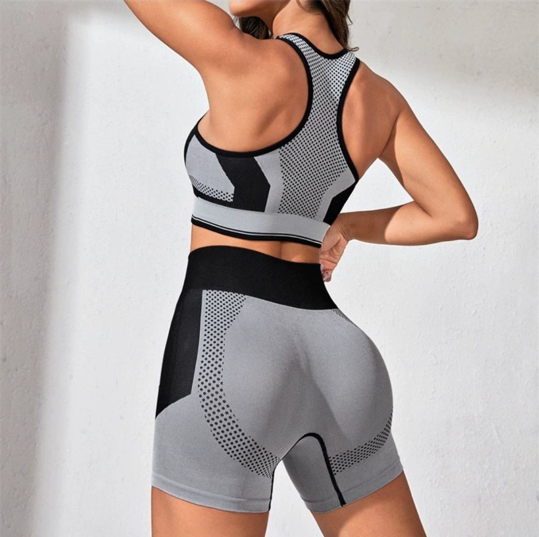 Women Sport Wear Bra & Short Workout Set