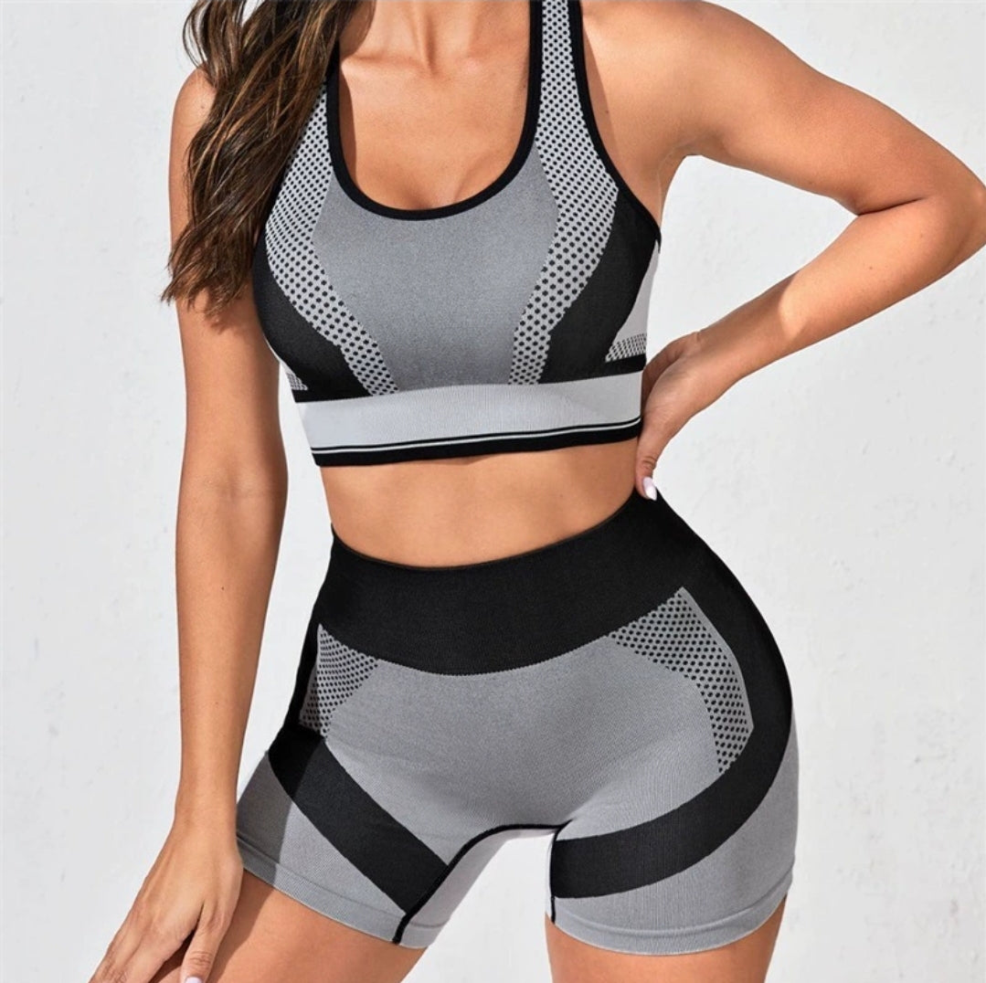 Women Sport Wear Bra & Short Workout Set