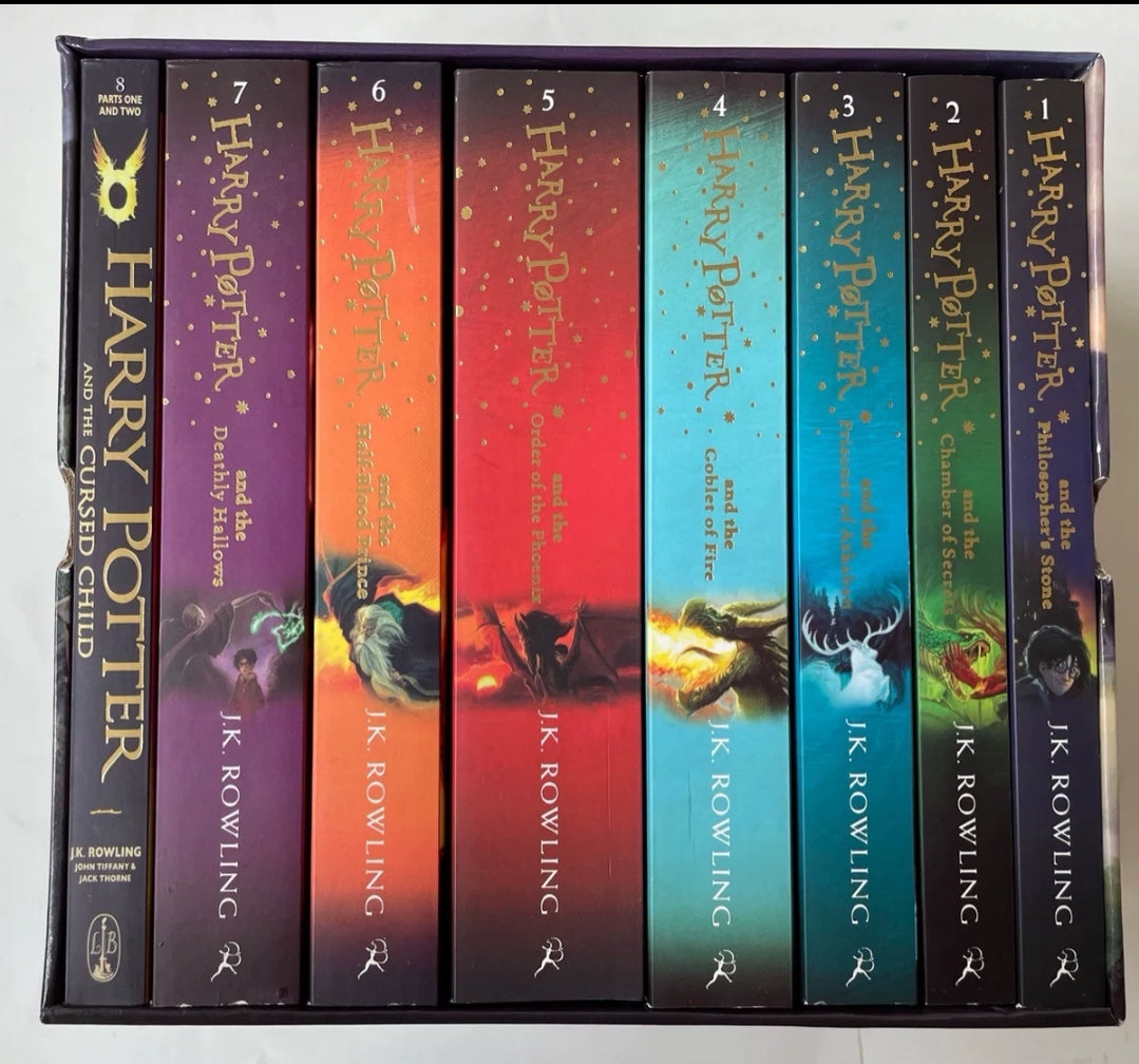 Harry Potter Set 8 pcs Books 9+