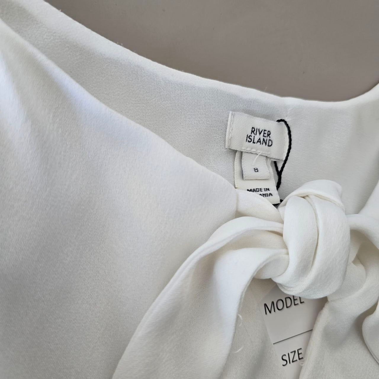 Elegant White Tie-Front Top for Women Brand River Island | Size S