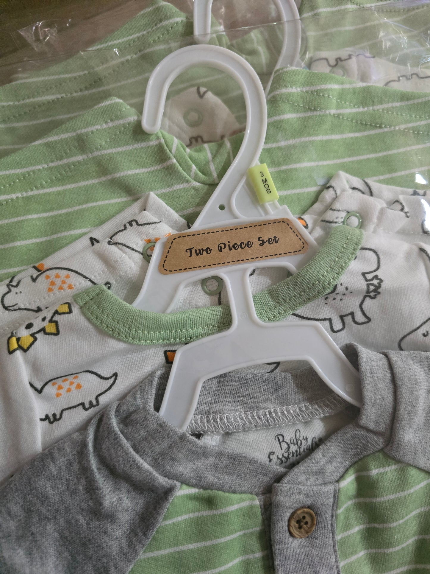 New Born Set Of 2 Pcs For Baby Boy Dinosaur Design Size 0-12months