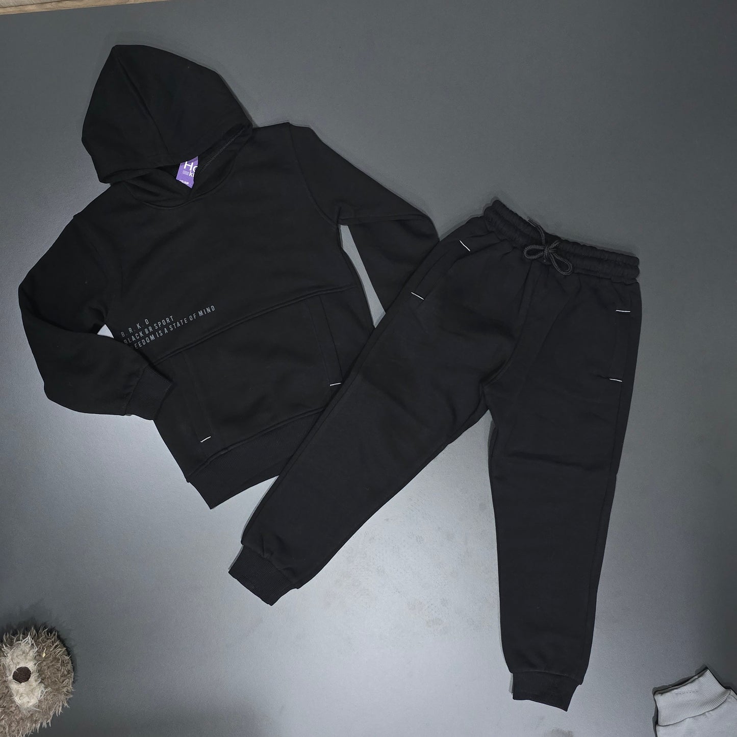 Warm Black Outfit For Boys Size 6y