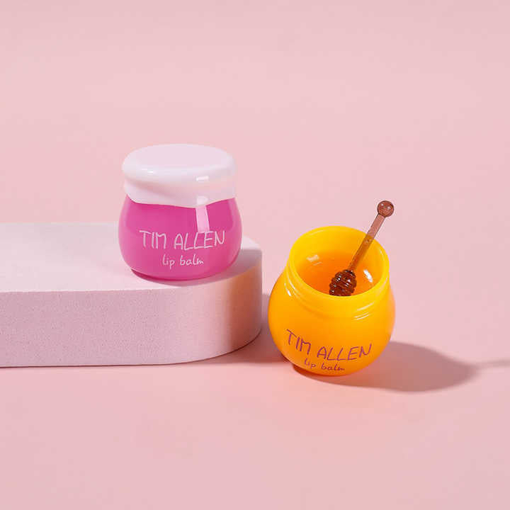 Lip Balm Pot Moisturizing 6 Fruit Flavors