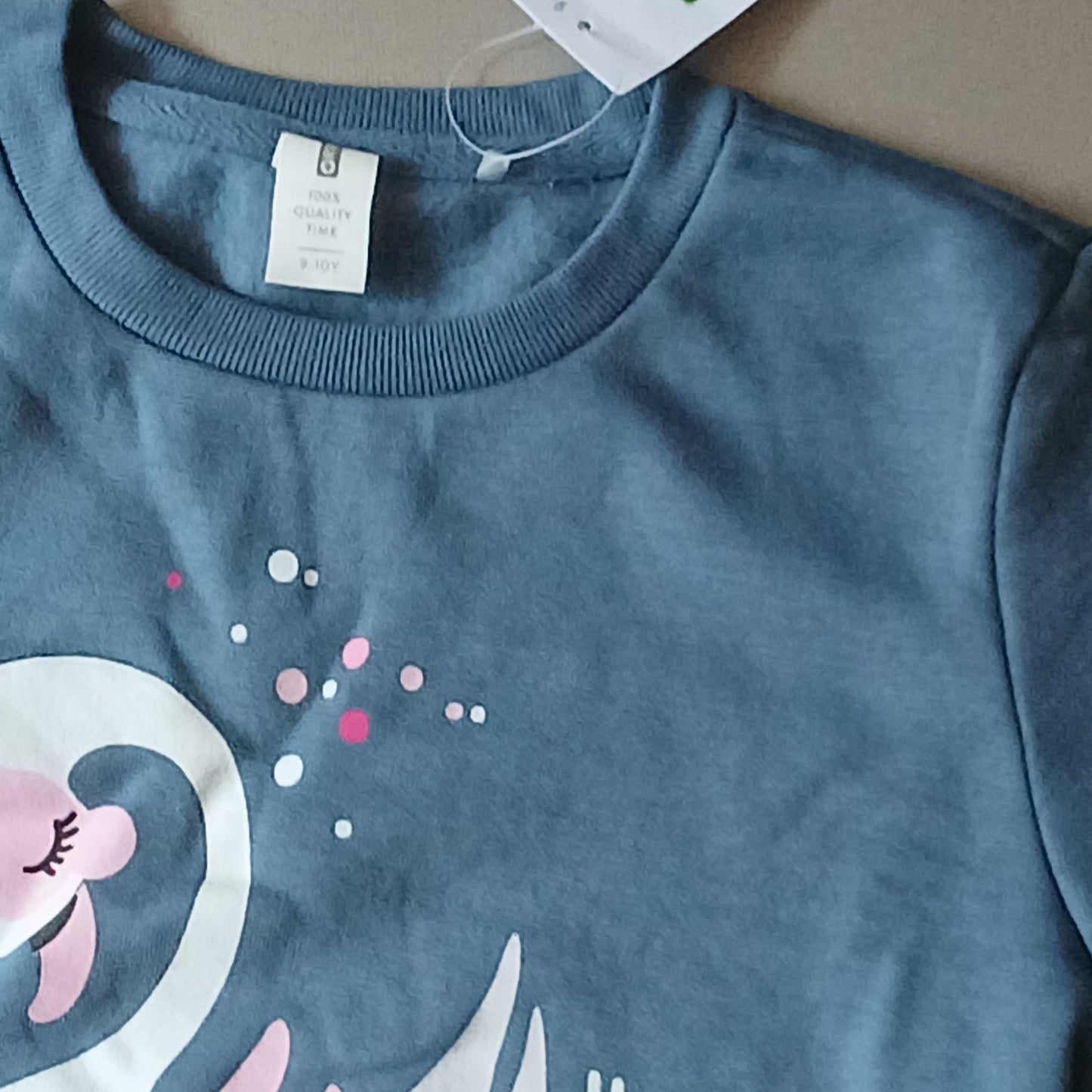 Warm Top With Fleece Swan Design Size 9-12y