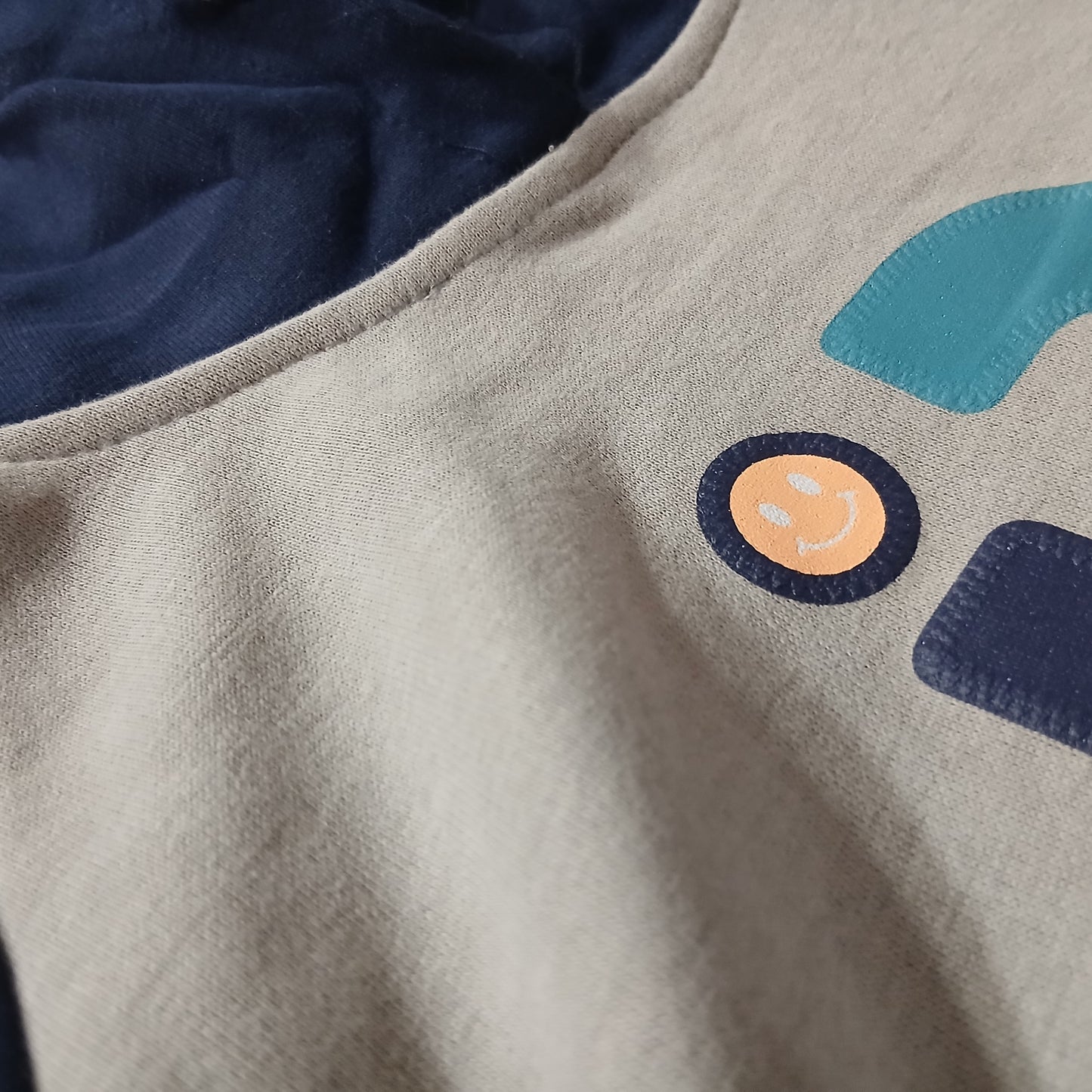 Outfit For Boys R Design Set Of 2 Pcs Size