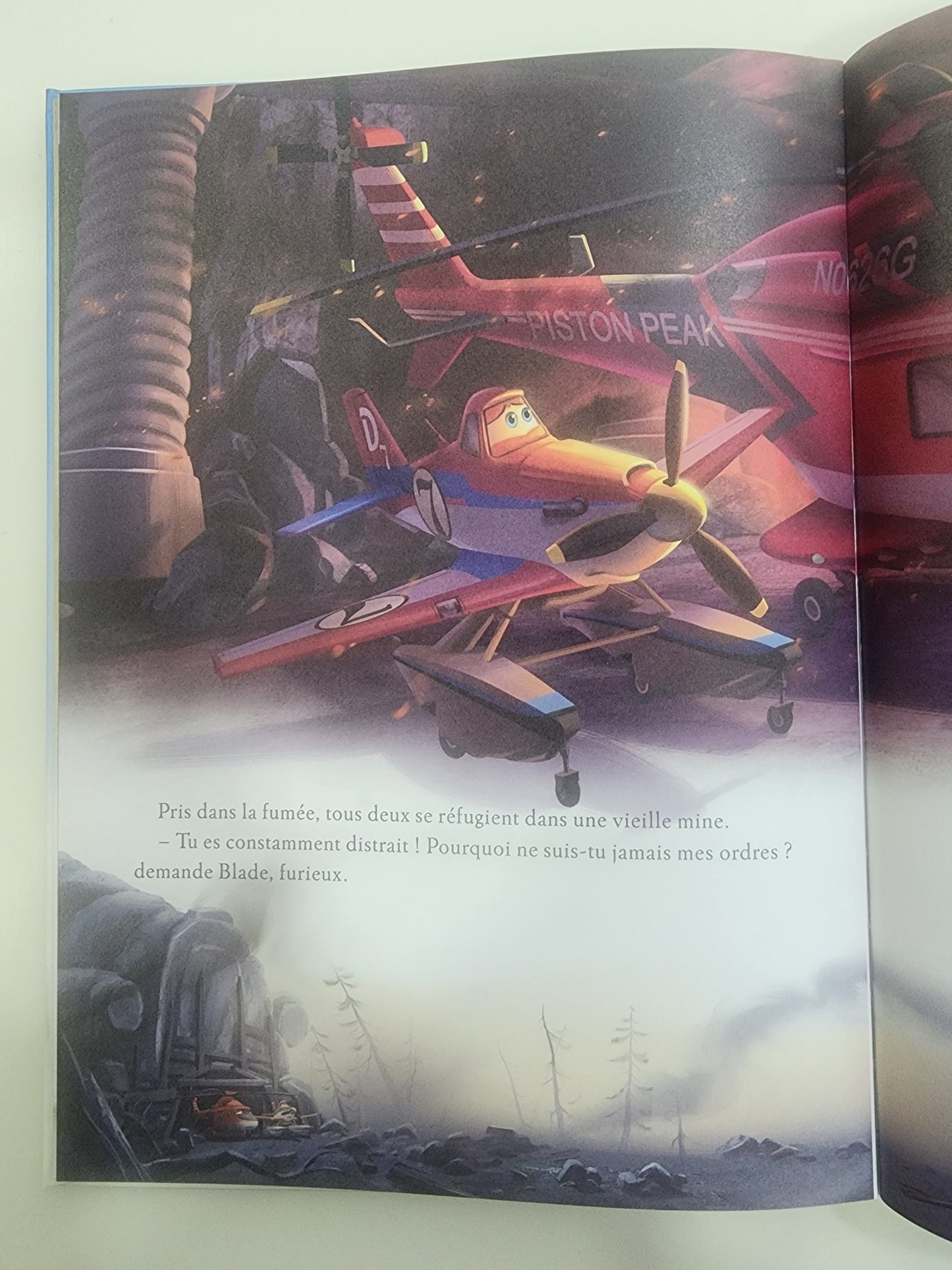 Disney Planes 2 - French Book | Hard Cover | 3+