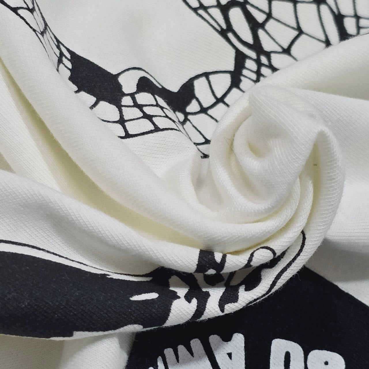 Tshirt For Boys Spiderman Design With Pocket Brand:ZARA Size 7-10y