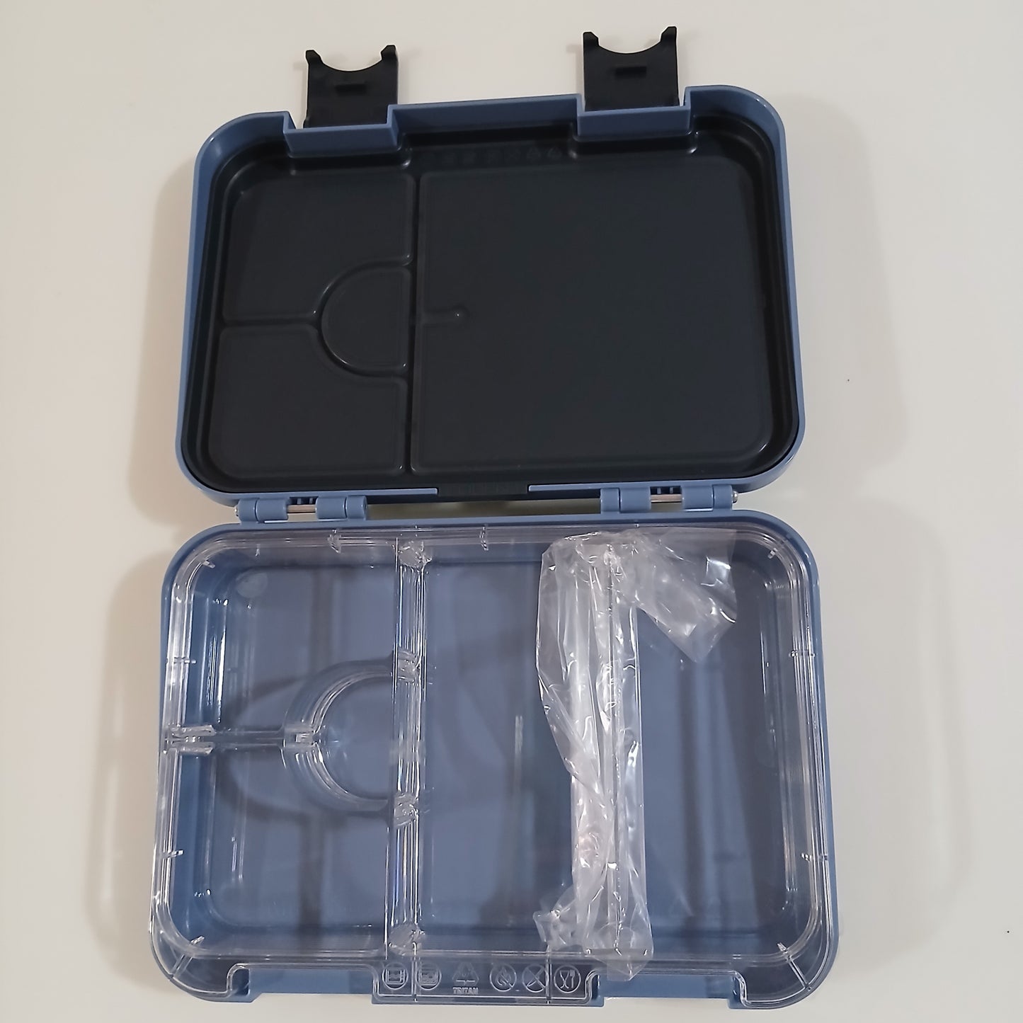 Amazing Smiggle Bento Lunch Box Game Design 21x15x4.5