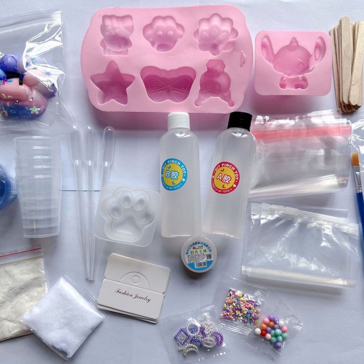 Cat Paws Squishy Making Kit 66pcs