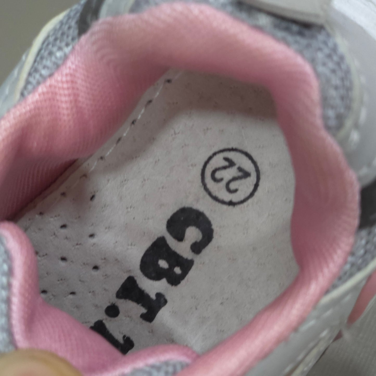 High Quality Girl Shoes With Ark And Leather Insole Size 22