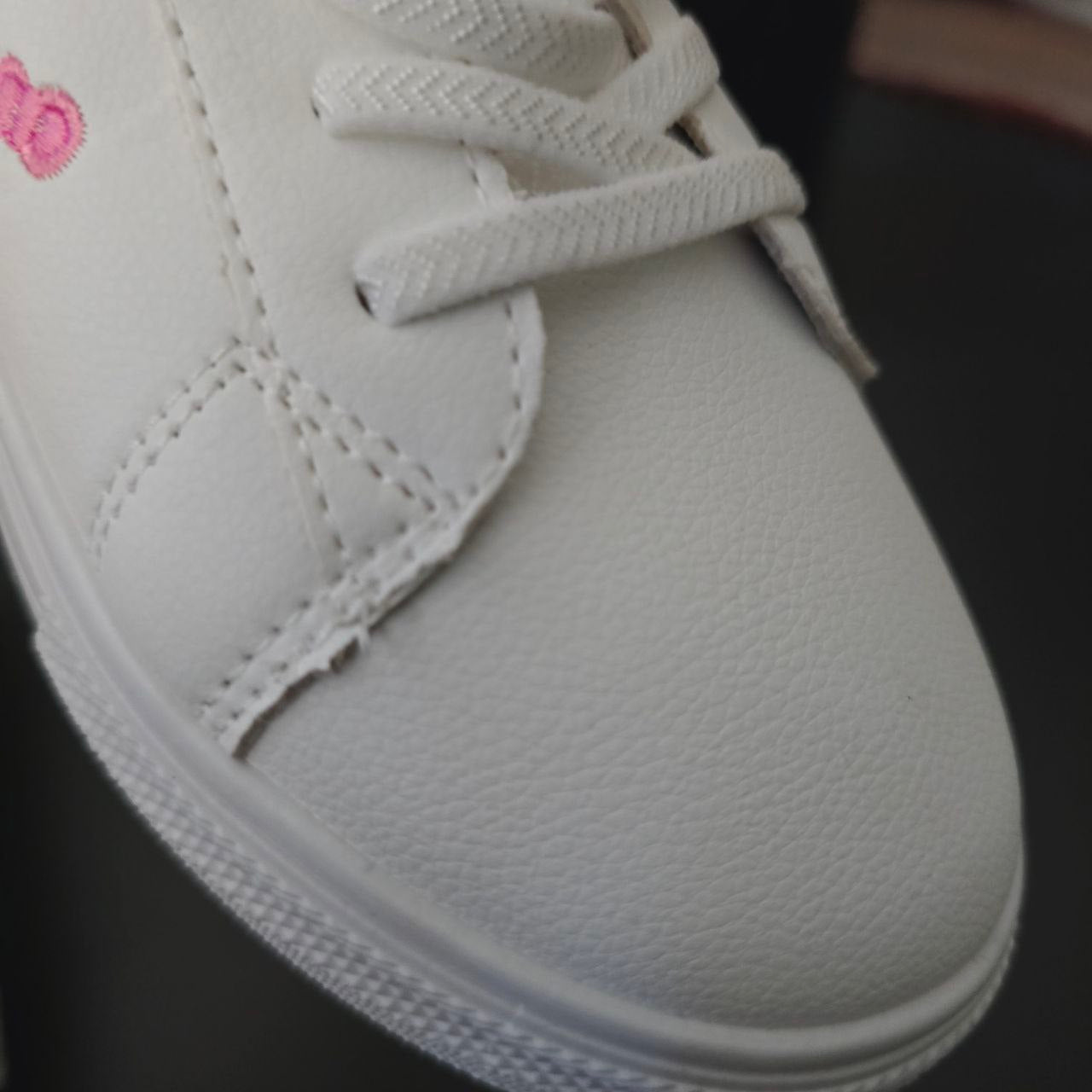 White shoes For Girls Kitty Design Size 33