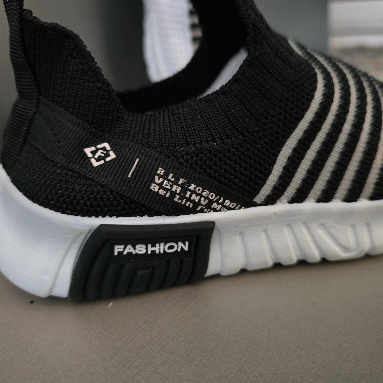 Sneakers For Girls With Arch Size 31-34