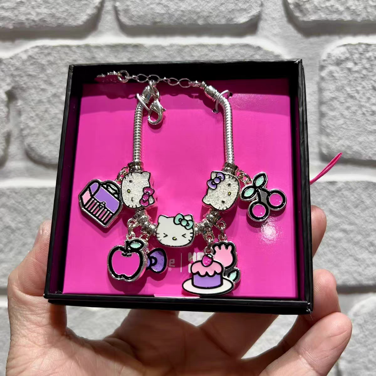 Smiggle Hello Kitty Design Set Of 3pcs Bottle Lunch Bag Backpack 42cm