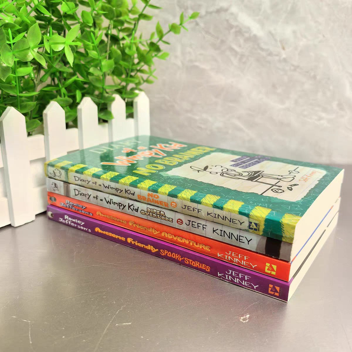 Diary Of A Wimpy Kid No Brainer  4 Books By Jeff Kinney 17-20