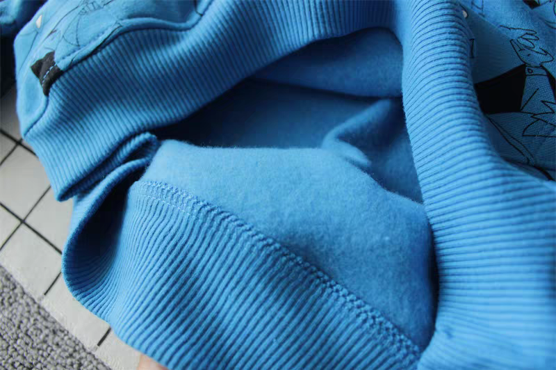 Light Hoodie With Fleece Sonic Design Size 6-7y