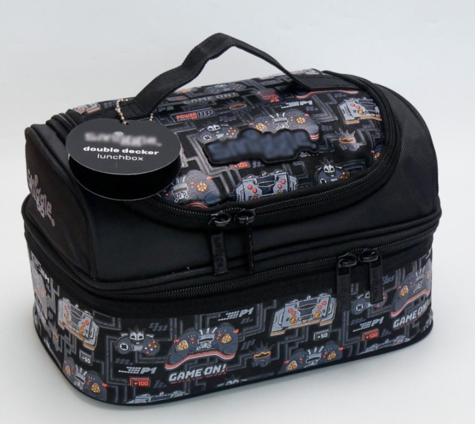 Smiggle Game On!! Lunch Bag | 24.5×16.5×15cm