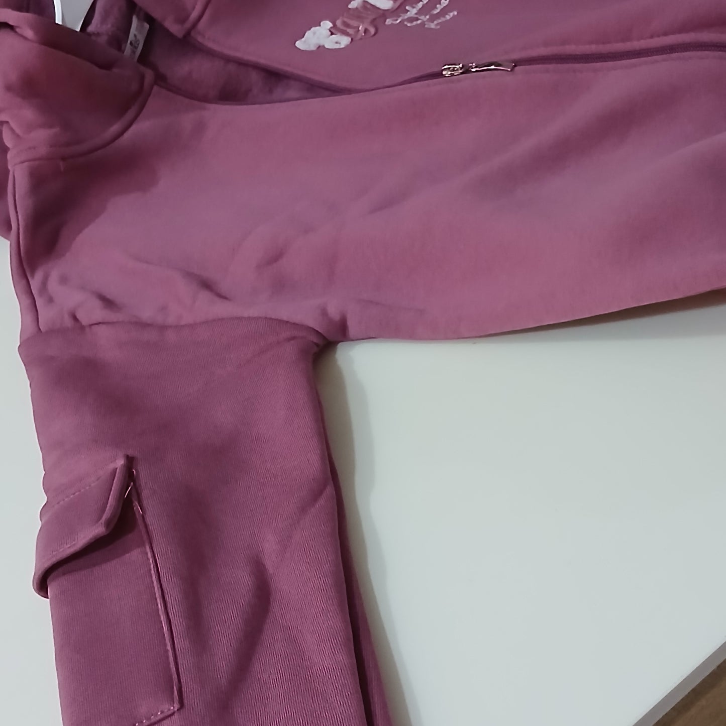 Warm Outfit With Fleece Wine Color Size 10-11y