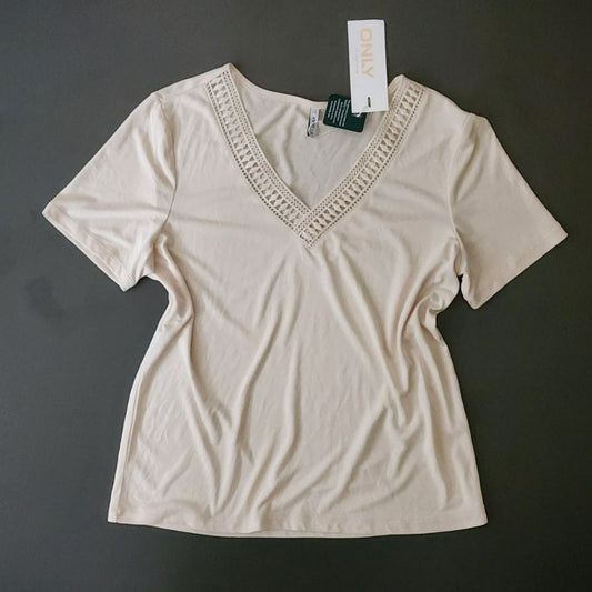 T-shirt For Women Brand Only Size M