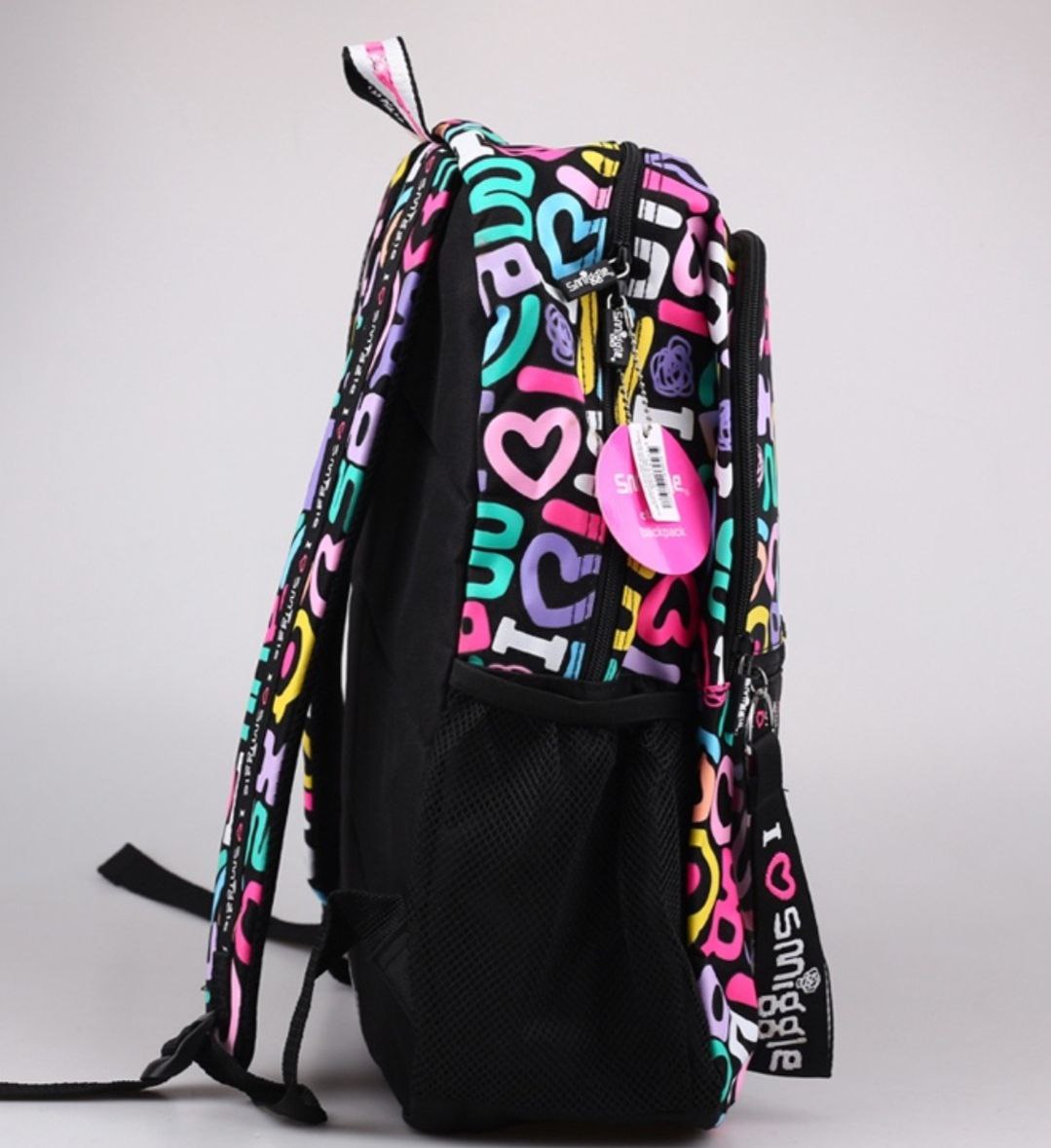 Smiggle Backpack Letter Design