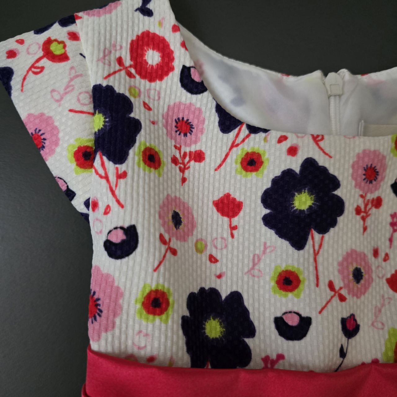 Amazing Floral Dress Size 3-5y