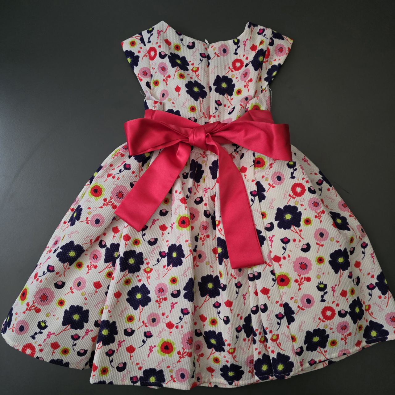 Amazing Floral Dress Size 3-5y
