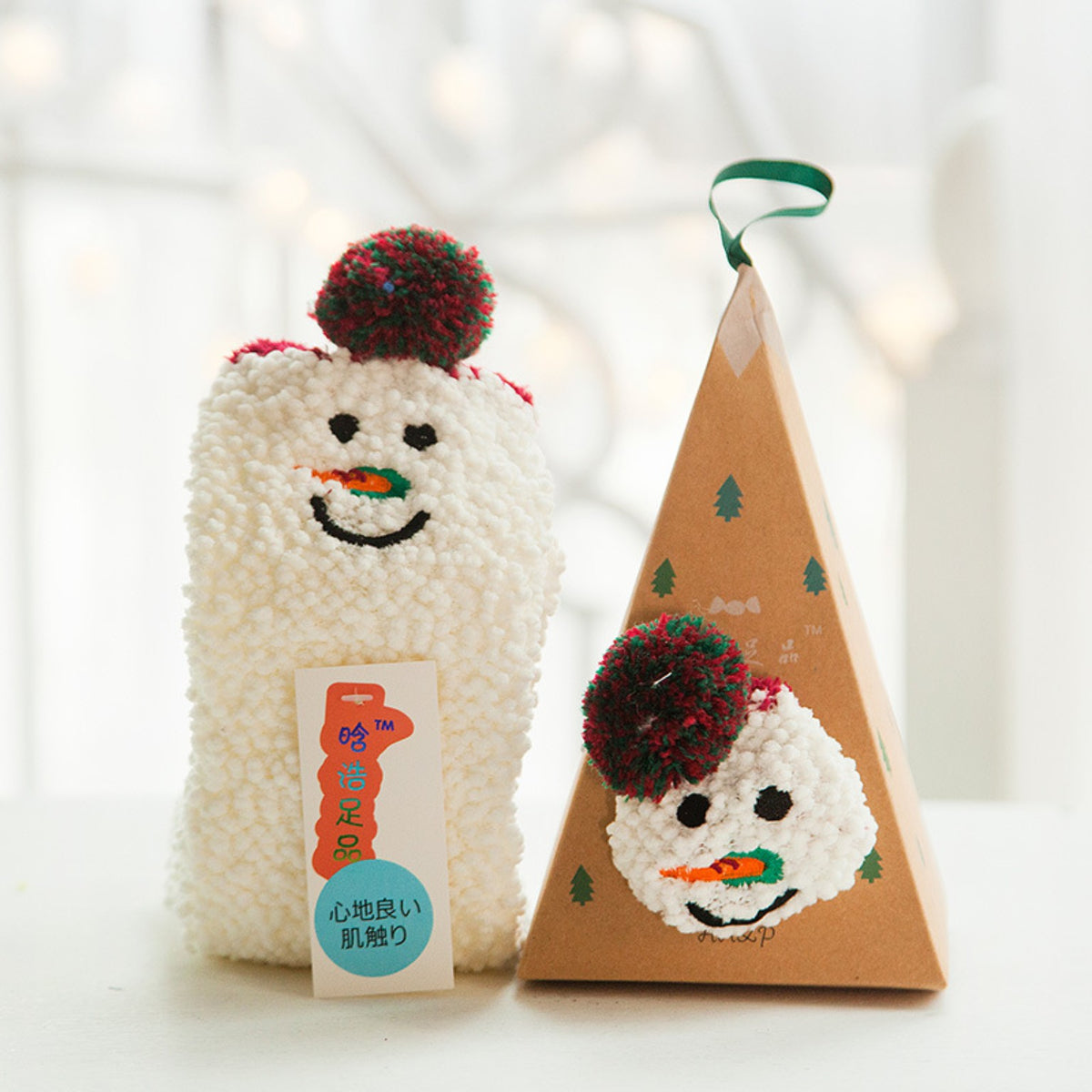 Snowman soft cozy socks and gift box