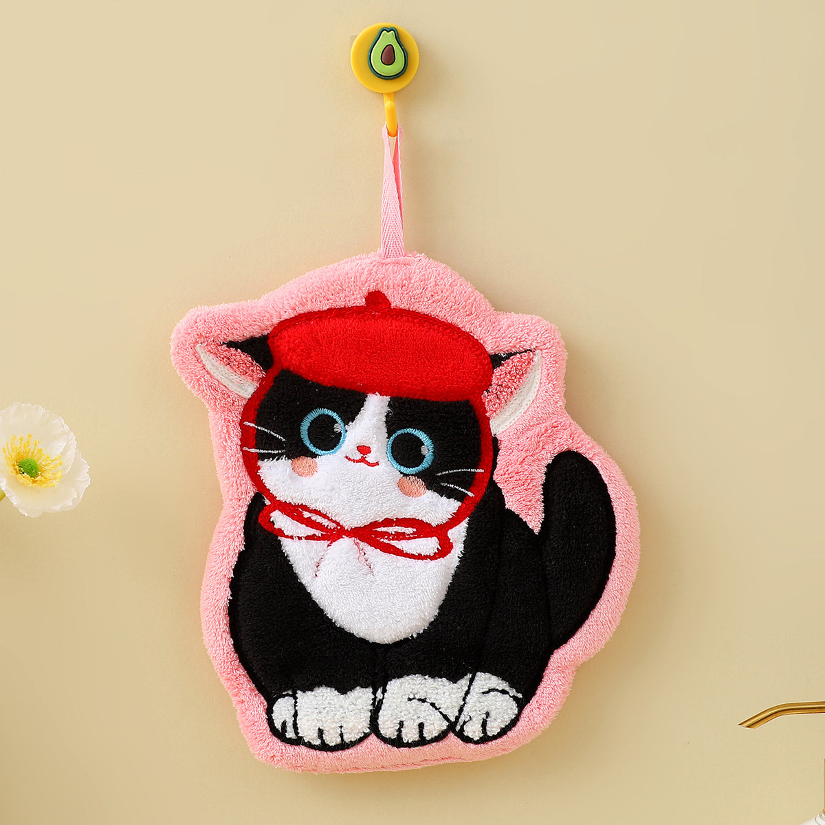 Cute Cat Coral Fleece Hanging Hand Towel – 24 × 19 cm