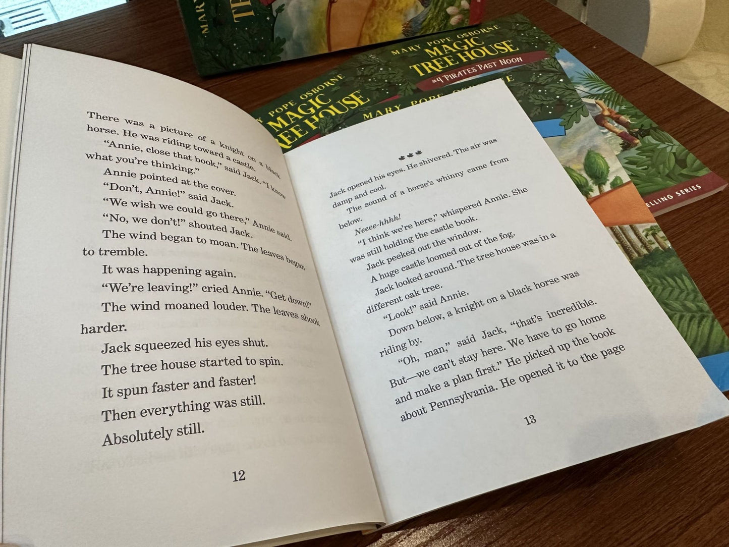 Magic Tree House Books 1-4 Set | Soft Cover | 5+