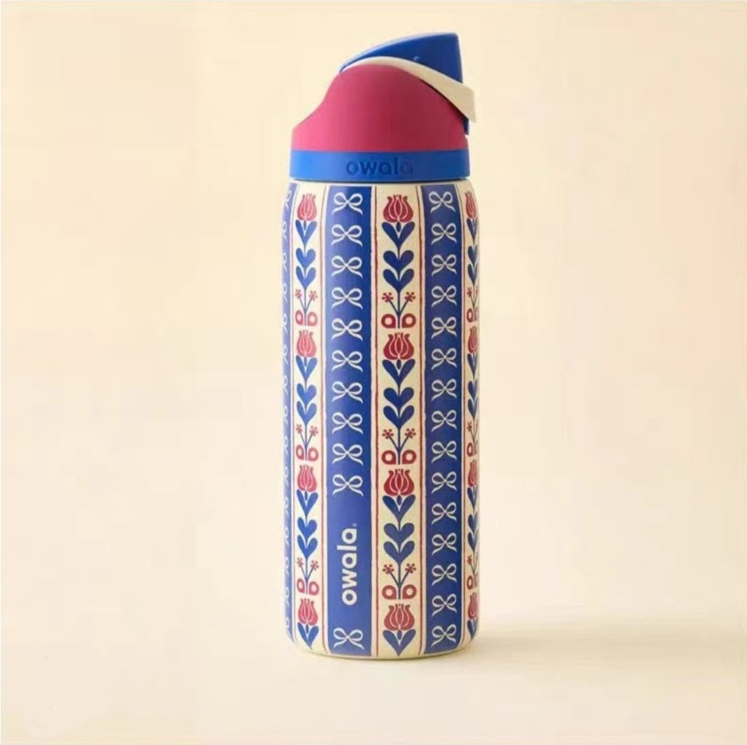 Owala Bottle Stainless Steel FreeSip Leak-proof | Holiday Hygge | 950ml
