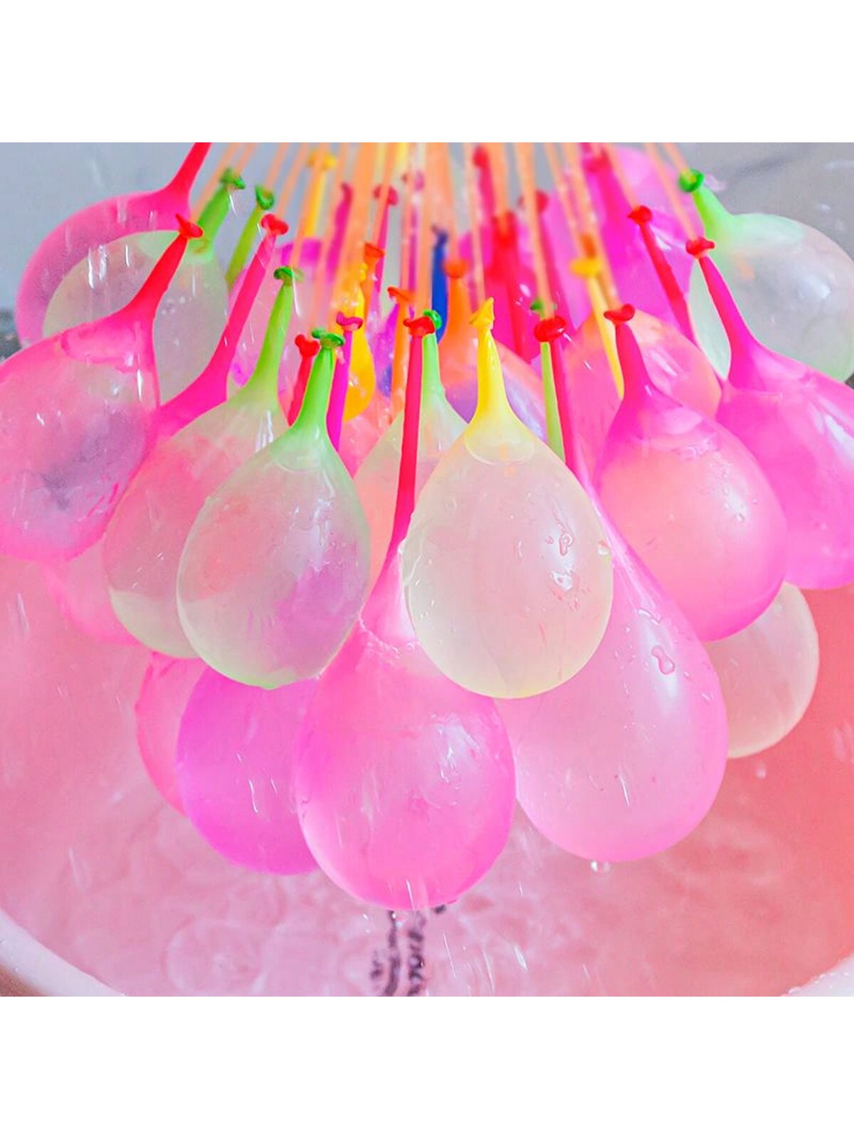 Fill And Tie 111 Water Balloons In 60 Sec