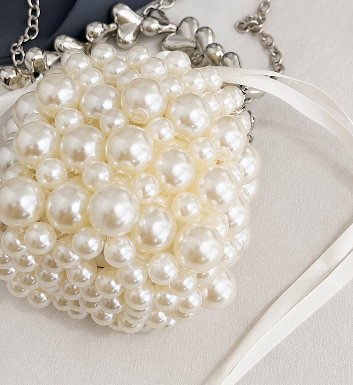 Girl Pearl Beaded Mini Drawstring Bag