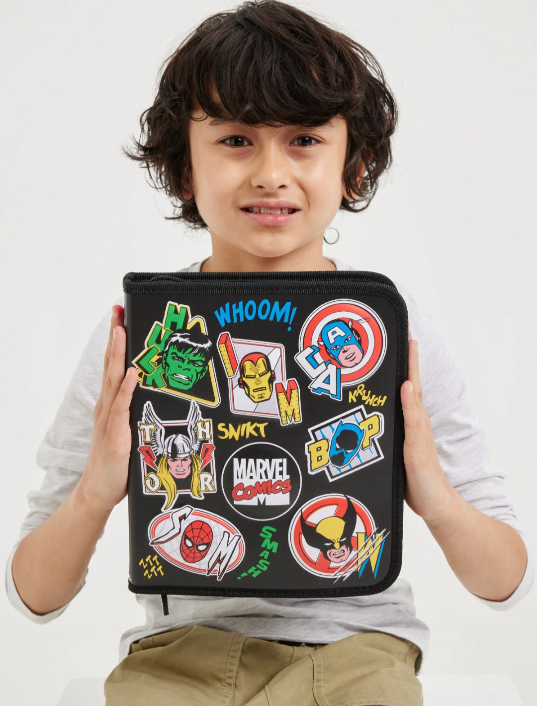 Smiggle Marvel Zip It Stationery Kit