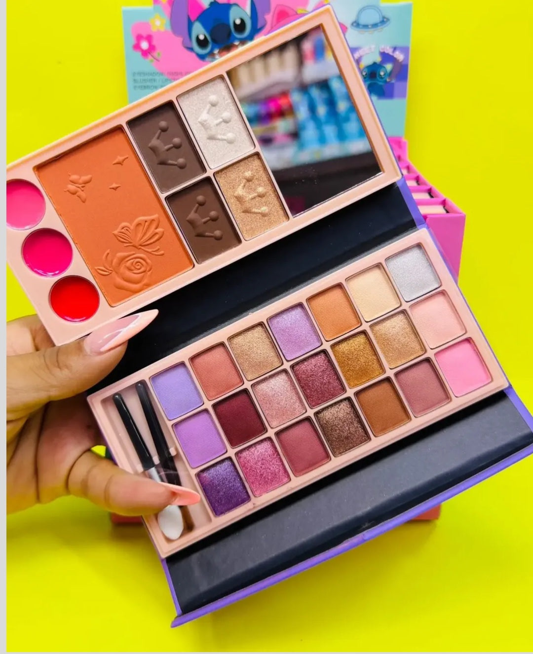 Miss Vanessa Hello Stitch Makeup Palette