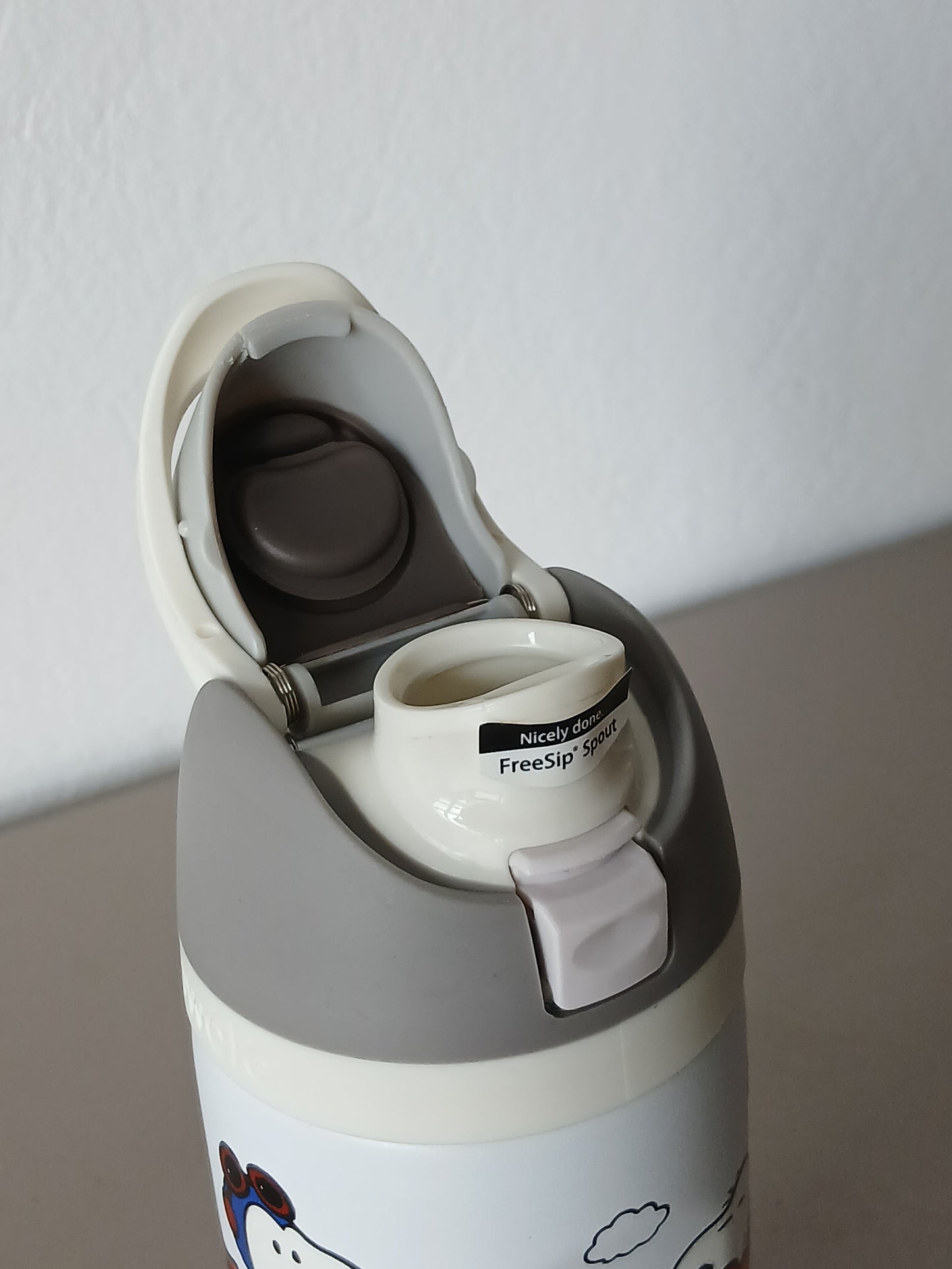 Owala Stainless Steel FreeSip Leak-proof White + Grey Snoopy | 710-950ml