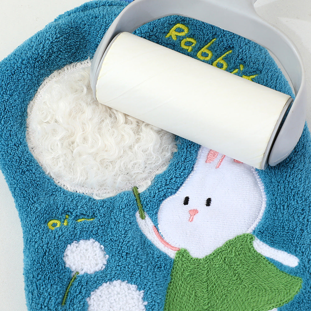 Cute Cartoon Coral Fleece Hanging Hand Towel – 23 × 18 cm