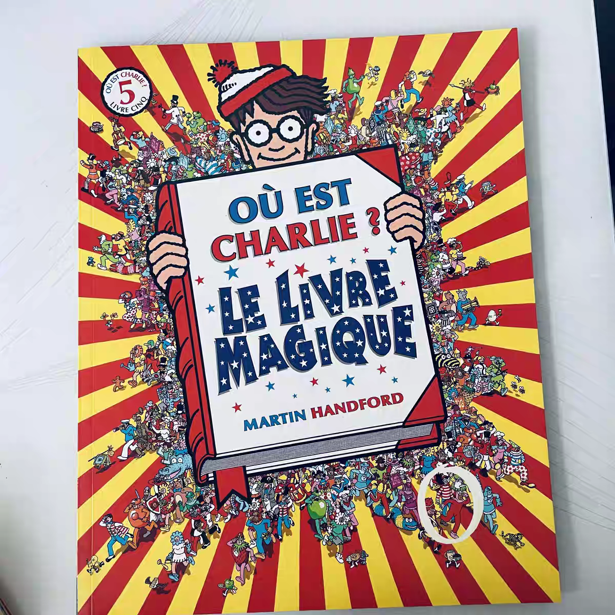 Où Est Charlie? By Martin Handford- French Book | Soft Cover | 5+