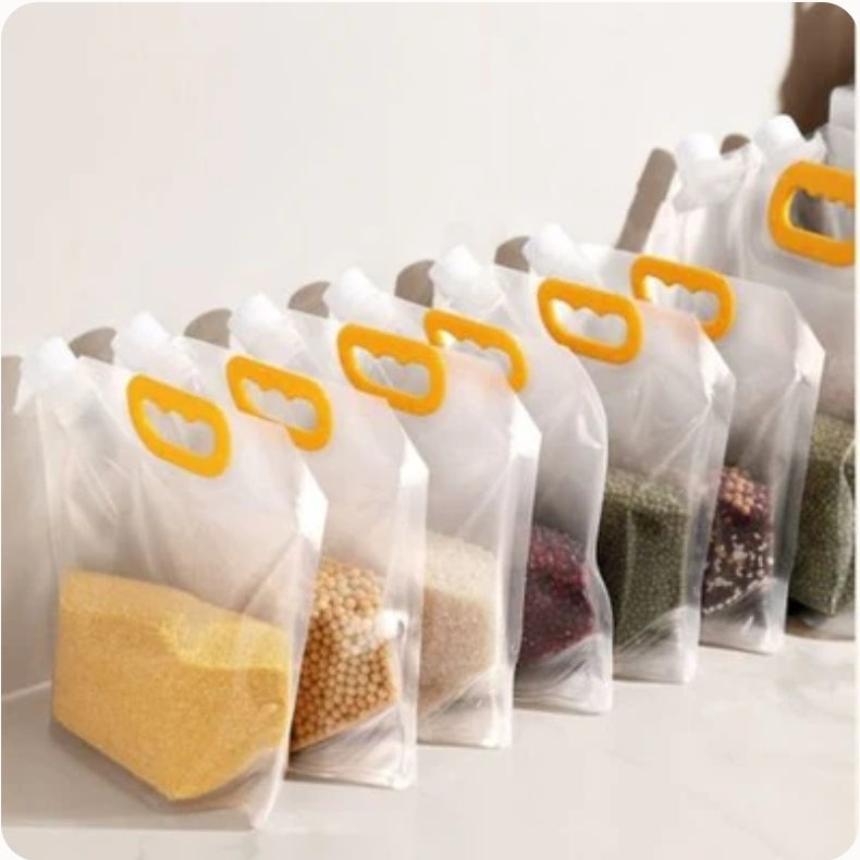 Stand-Up 2.5L / 5L Beverage Carry Pouch Bag Clear Food Grade With Side Spout