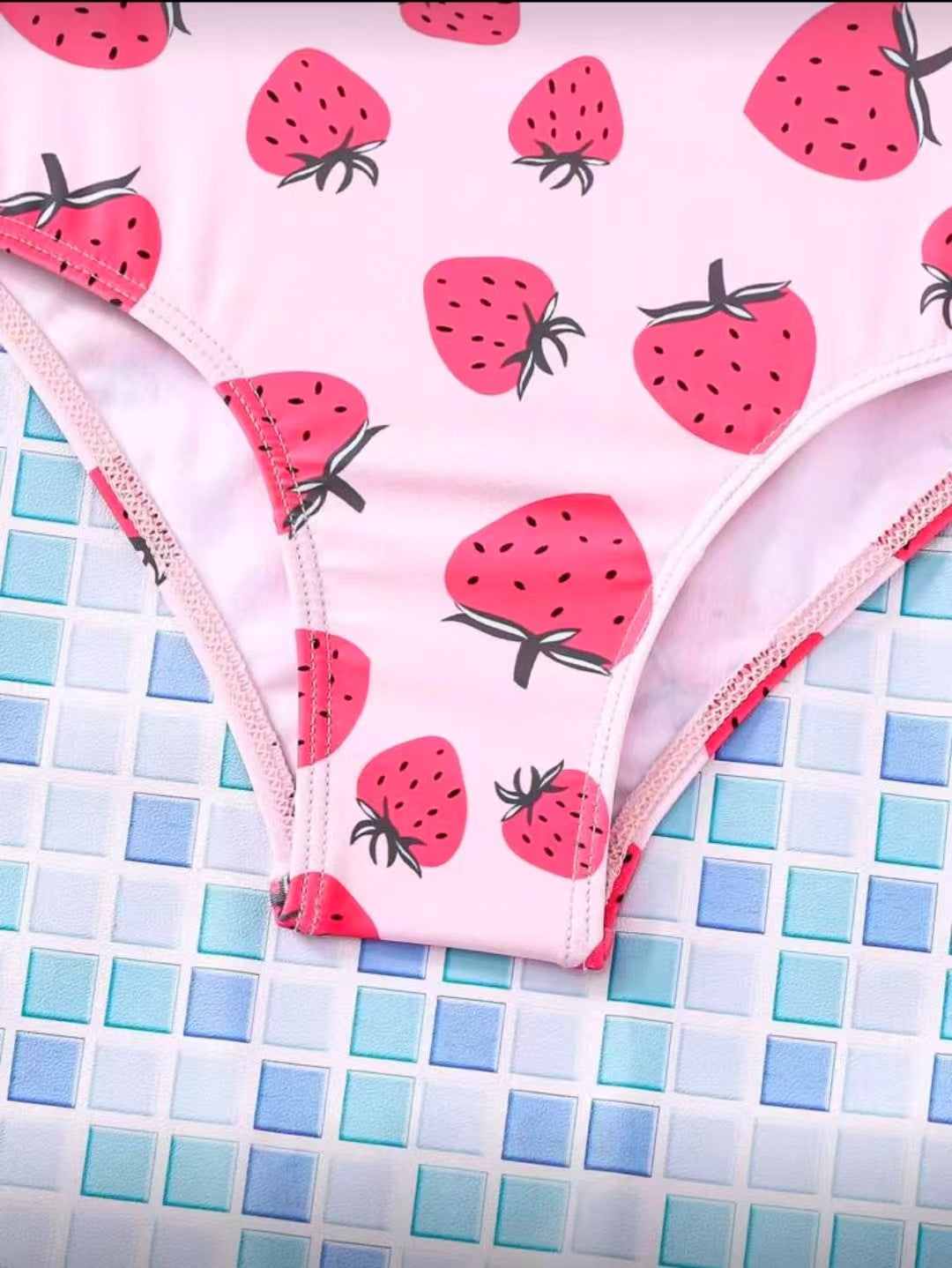 Girl Strawberry Print One-Piece Swimsuit | Size 4-7y