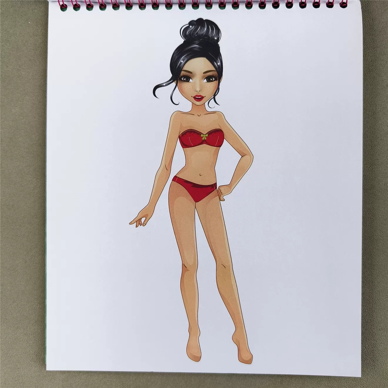Fashion Design Book " Stickers & Stencils " | Besties | 6+