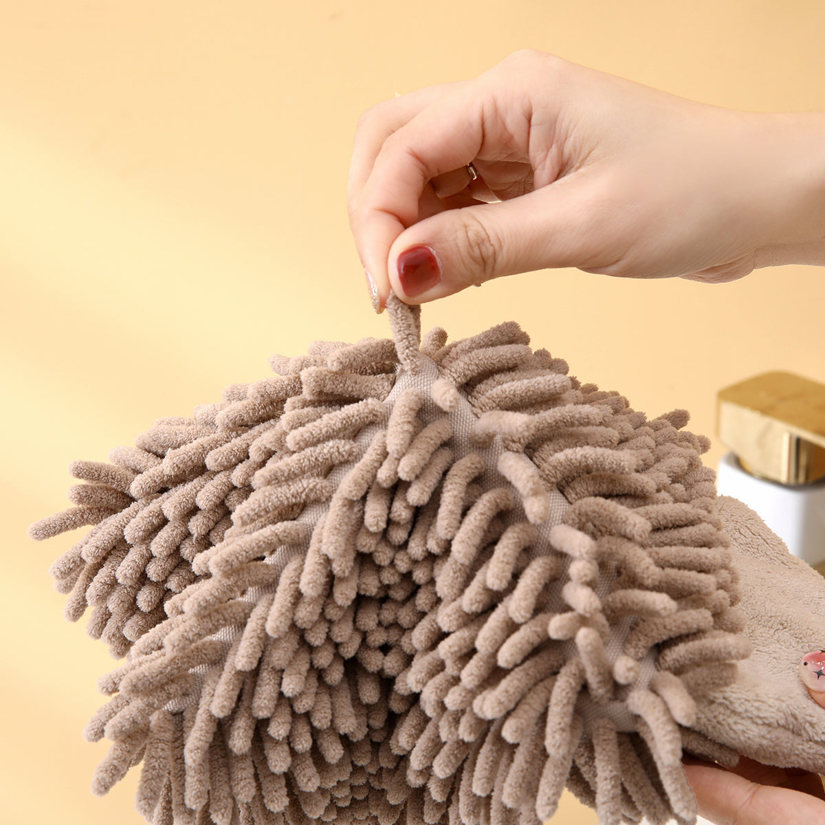 Cute Animal Chenille Hanging Hand Towel – 28 × 18 cm