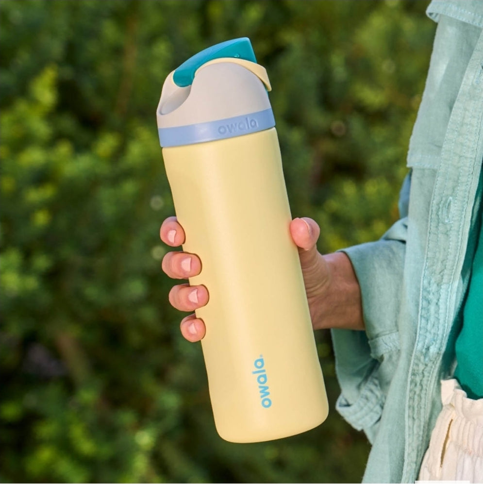 Owala Bottle Stainless Steel FreeSip Leak-proof | Sunny Daze | 710-950ml