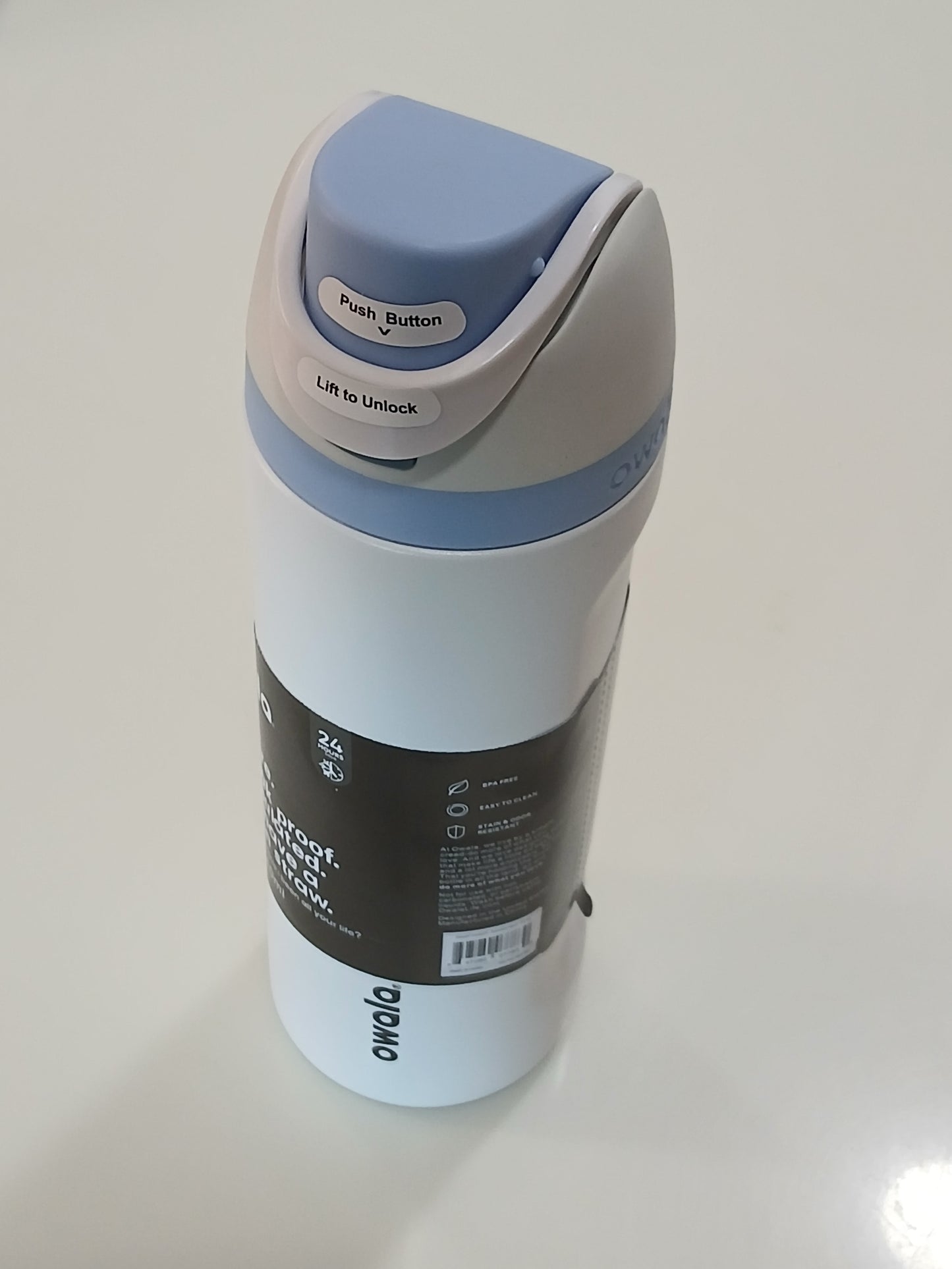 Owala Bottle Stainless Steel FreeSip Leak-proof | White & Blue | 710ml