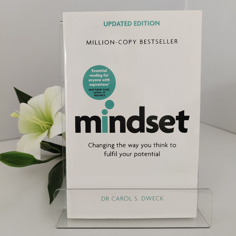 Mindset: Changing the Way You Think to Fulfil Your Potential (Updated Edition) – Dr Carol S. Dweck