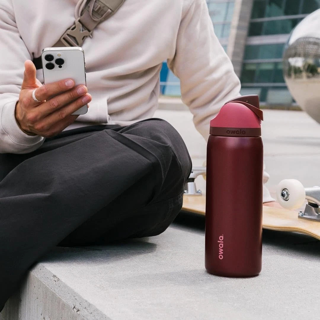 Owala Bottle Stainless Steel - FreeSip | Leak-proof | Black Cherry ( Wine ) | 710-950ml