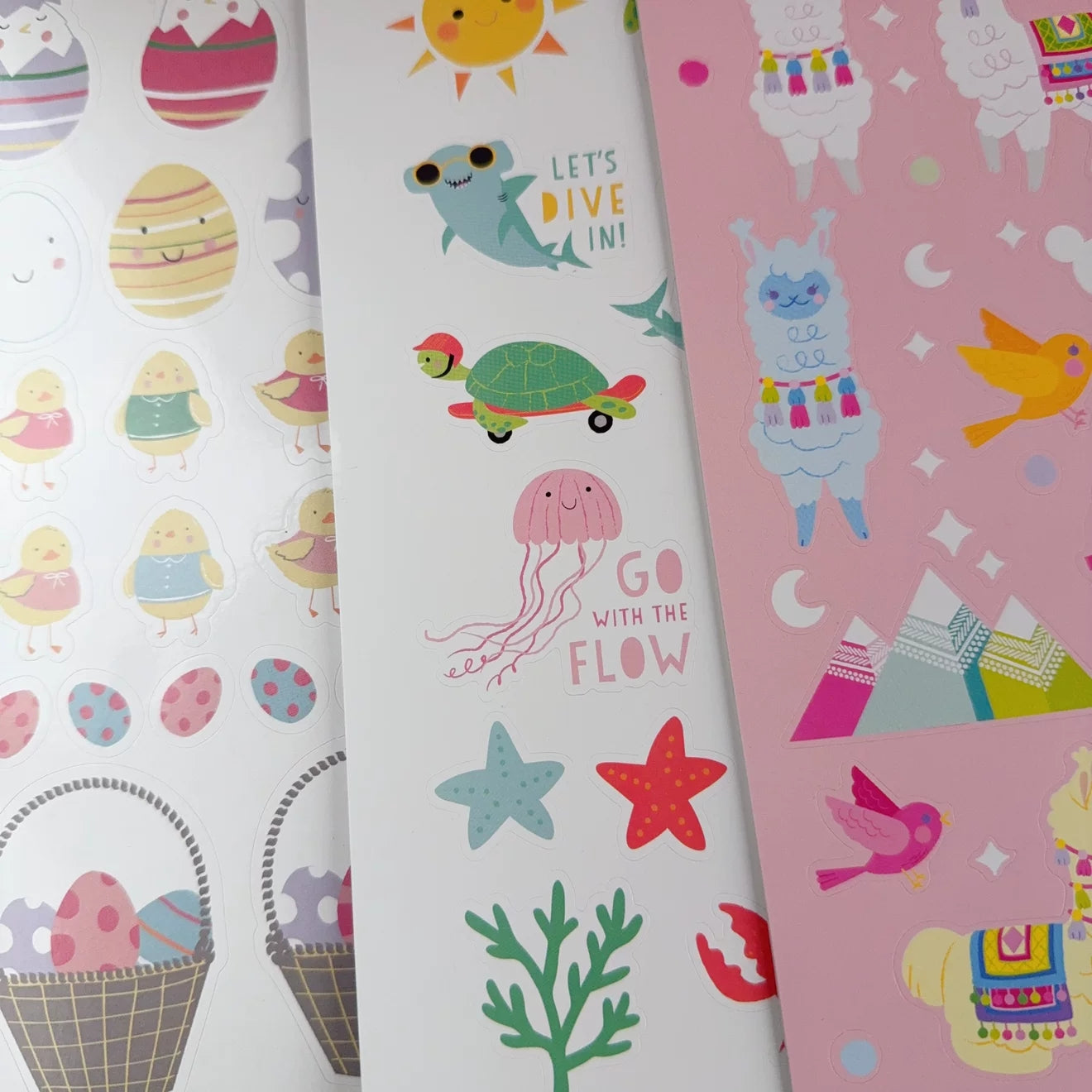 Smiggle Sticker Studio - 8 Sticker Sheets | Over 300 Stickers | 3+