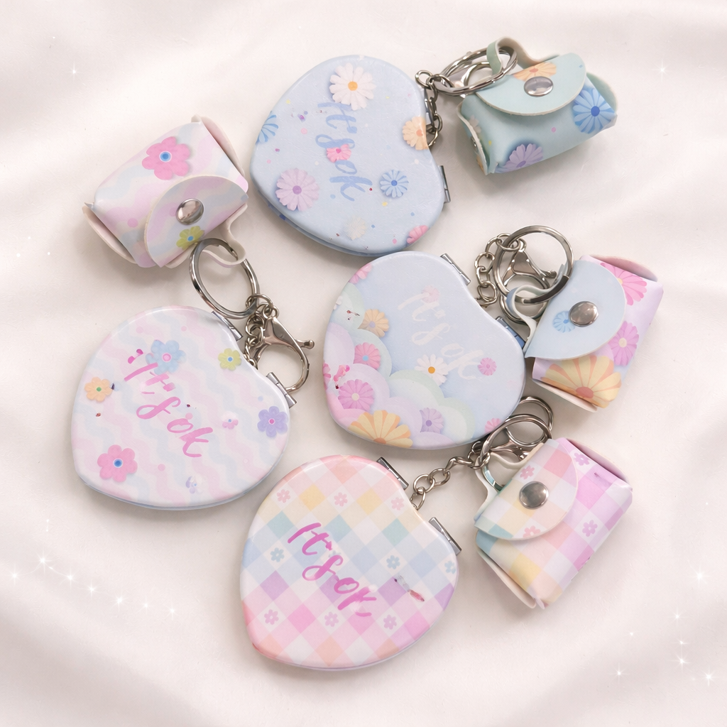 Mirrors Pocket keychain with small bag | Flowers |